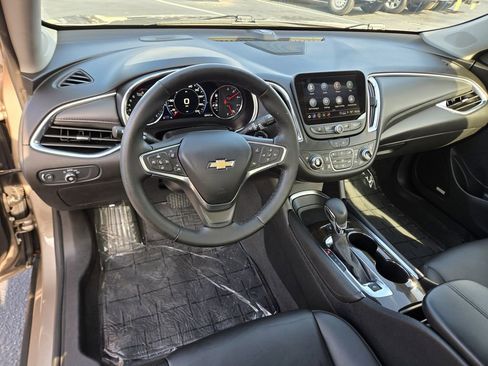 Used 2024 Chevrolet Malibu LT image 13