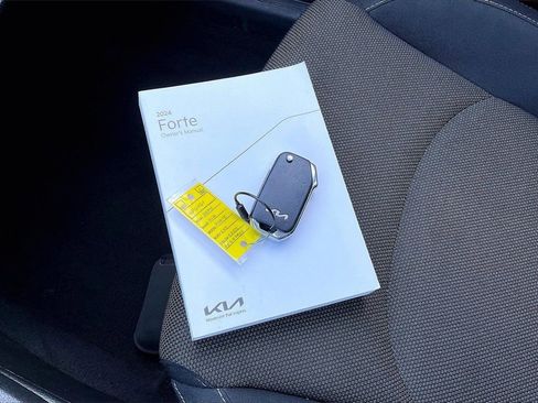 Certified 2024 Kia Forte LXS image 10