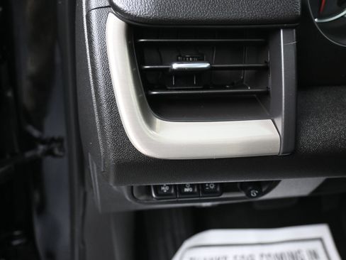 Used 2023 GMC Terrain Denali w/ Black Diamond Edition image 20