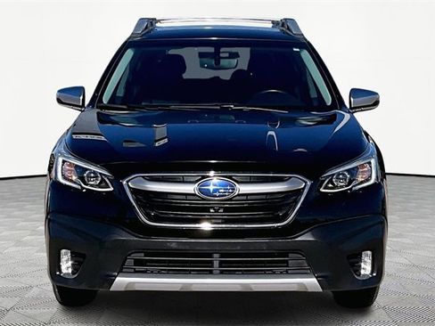 Used 2020 Subaru Outback Touring w/ Tech Package 2 image 3