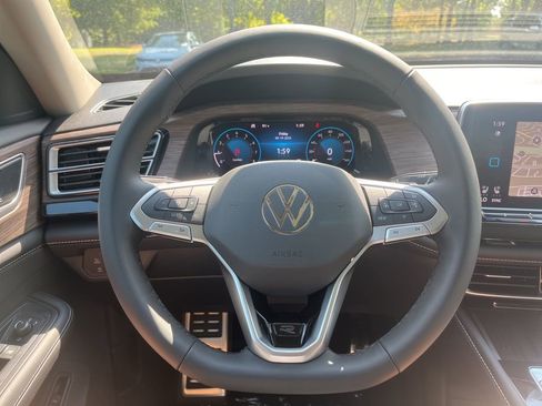 New 2026 Volkswagen Atlas SEL Premium R-Line image 15