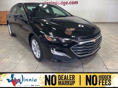 Used 2025 Chevrolet Malibu LT