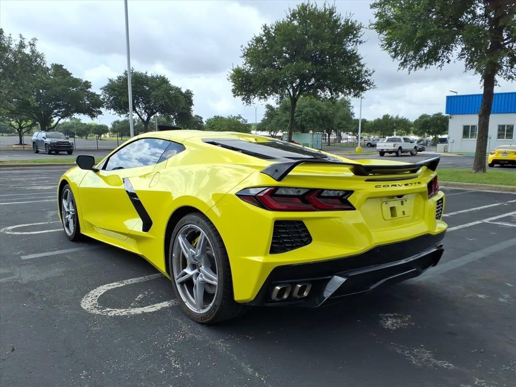 Used 2020 Chevrolet Corvette Stingray Premium Cpe w/ 3LT Preferred Equipment Group RWD image 8