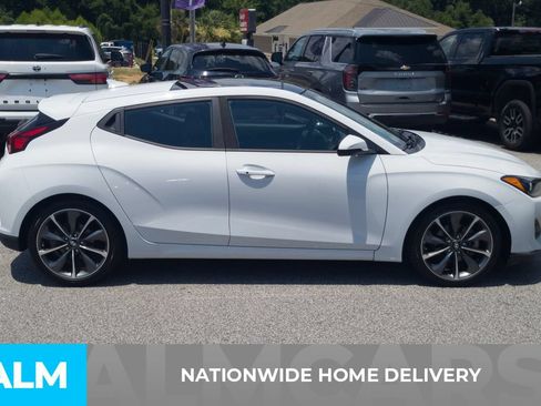 Used 2019 Hyundai Veloster 2.0 Premium FWD image 4