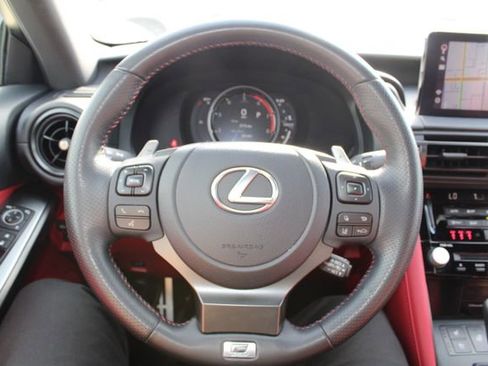 Certified 2025 Lexus IS 500 w/ Accessory Package image 17