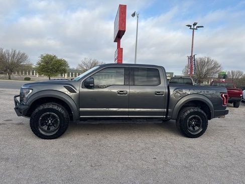 Used 2018 Ford F150 Raptor w/ Equipment Group 802A Luxury image 1