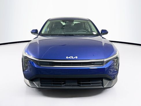 Used 2025 Kia K4 FWD image 2
