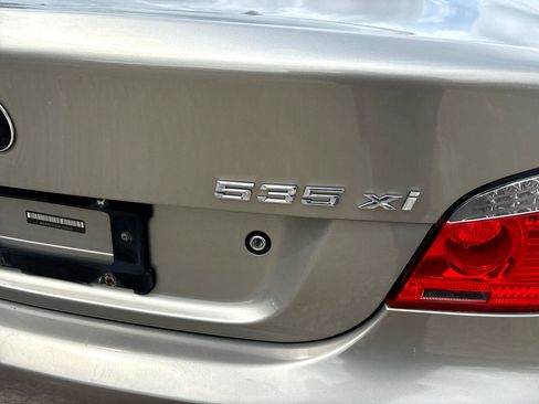 Used 2008 BMW 535xi Sedan image 17