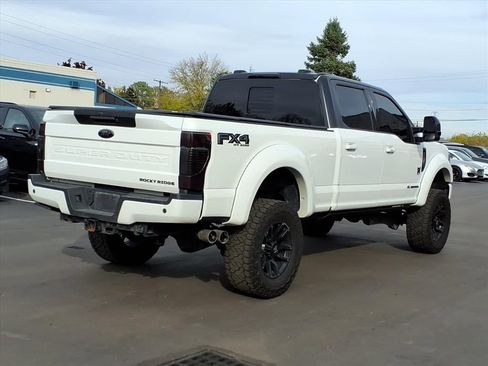 Used 2022 Ford F250 Lariat w/ Black Appearance Package AWD/4WD image 5