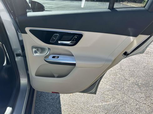 New 2027 Mercedes-Benz GLC 300 image 38