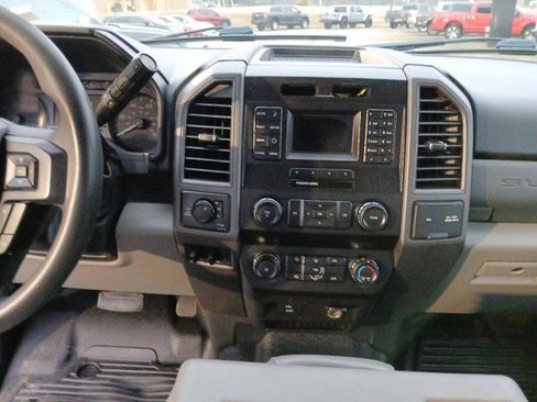 Used 2020 Ford F250 XL w/ Power Equipment Group image 16