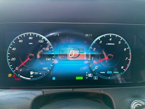 Used 2021 Mercedes-Benz E 450 Coupe image 9