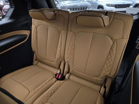 New 2026 Jeep Grand Cherokee L Summit AWD/4WD image 15