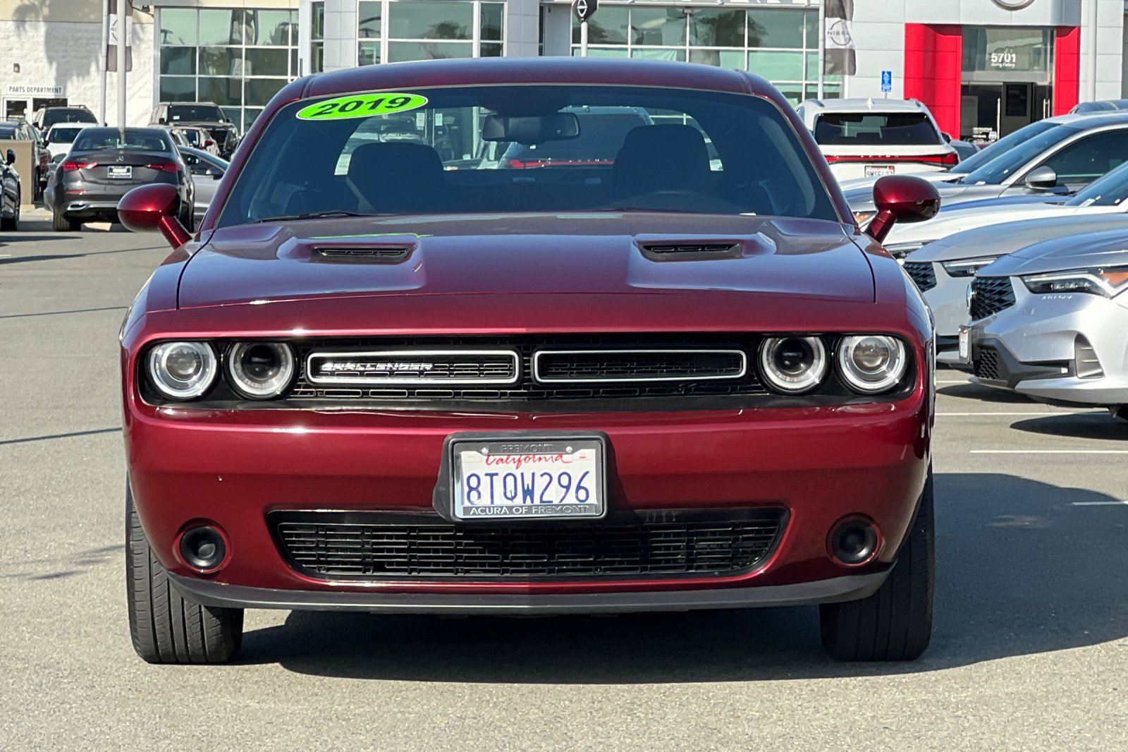 Used 2019 Dodge Challenger SXT RWD image 9