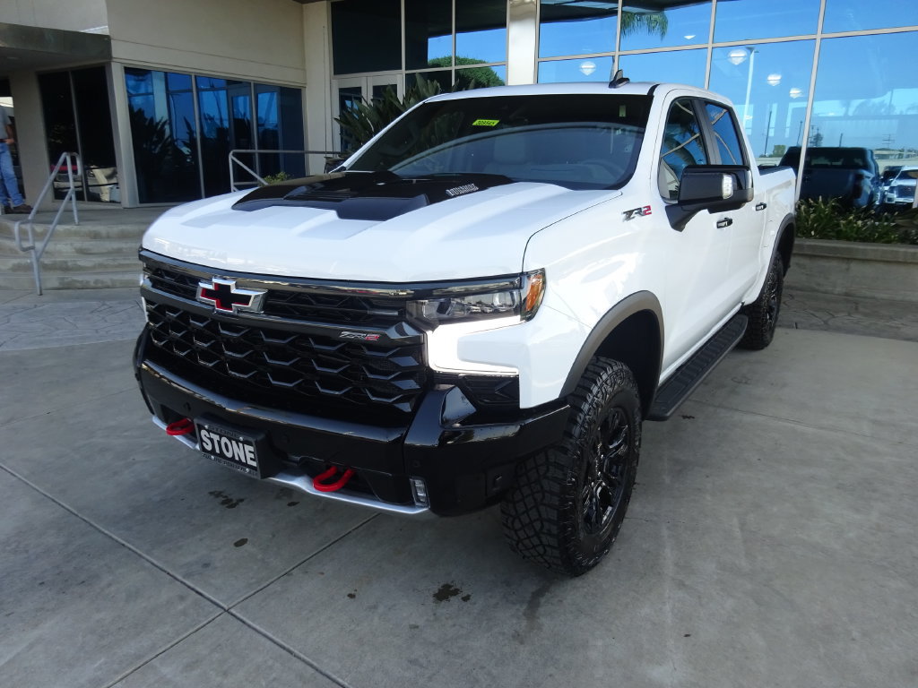 Certified 2026 Chevrolet Silverado 1500 ZR2 AWD/4WD image 3