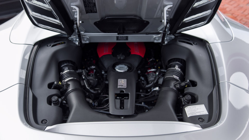 Used 2018 Ferrari 488 Spider RWD image 27