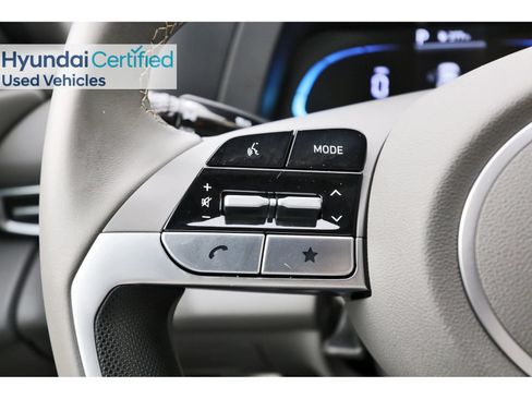 Certified 2025 Hyundai Elantra Sport FWD image 18