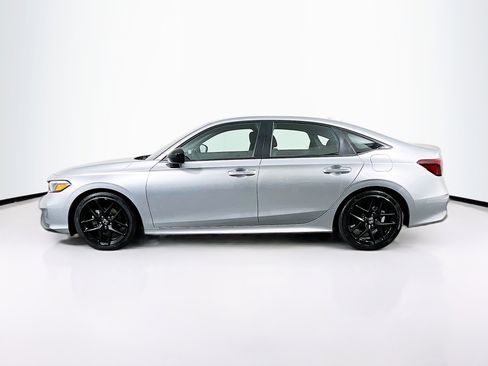 Used 2025 Honda Civic Sport image 4