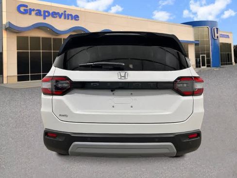 New 2025 Honda Pilot EX-L image 4