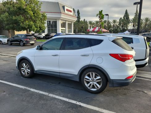 Used 2014 Hyundai Santa Fe Sport 2.0T w/ Technology Package 05 image 4