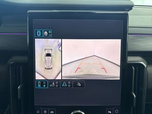 Used 2025 GMC Acadia AT4 image 48