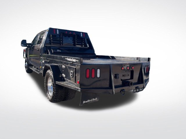 Used 2024 Ford F350 Lariat AWD/4WD image 3