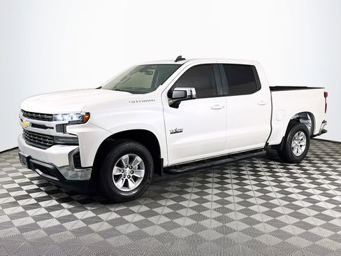 Used 2021 Chevrolet Silverado 1500 LT RWD image 4