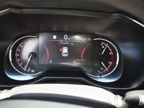 Used 2024 Toyota RAV4 XLE AWD/4WD image 31