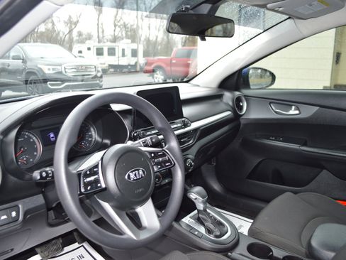 Used 2020 Kia Forte LXS image 15