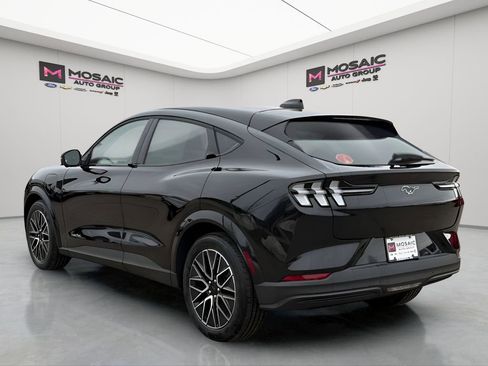 New 2026 Ford Mustang Mach-E Premium image 5