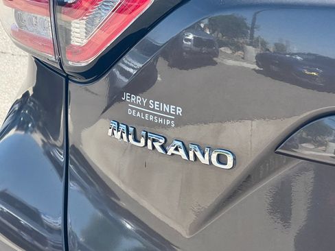 Used 2015 Nissan Murano Platinum w/ Platinum Technology Package FWD image 18