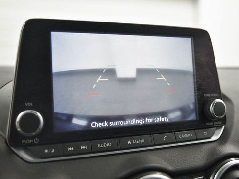 Used 2021 Nissan Sentra SV image 22