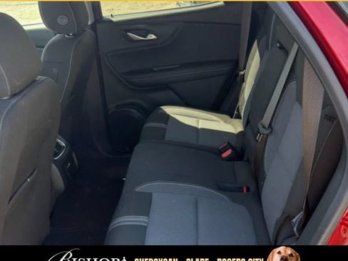 Used 2023 Chevrolet Blazer LT w/ Convenience Package AWD/4WD image 3