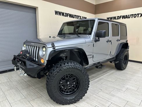 Used 2018 Jeep Wrangler Unlimited Sport S image 1