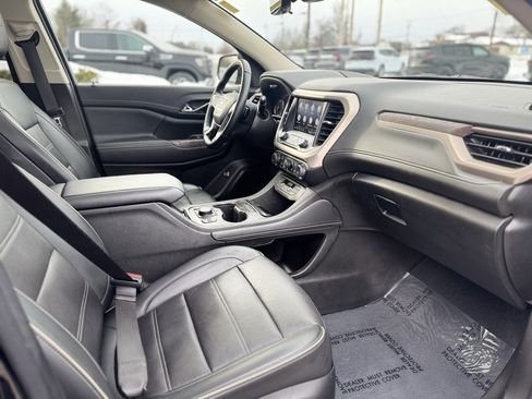 Used 2023 GMC Acadia Denali w/ Denali Ultimate Package image 11