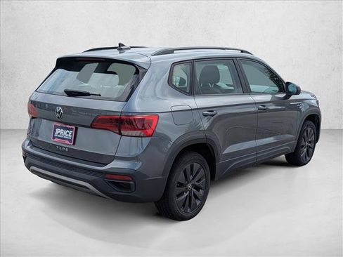 Used 2023 Volkswagen Taos S w/ Driver Assistance Package FWD image 5