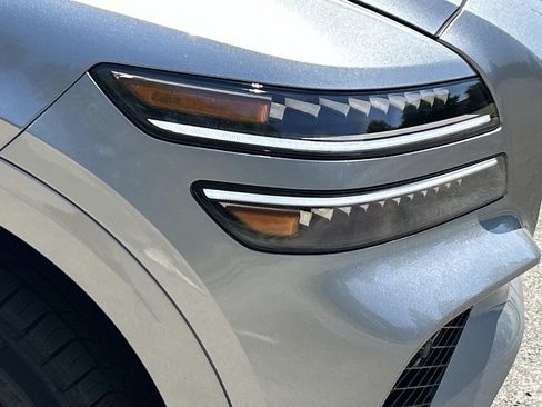 New 2027 Genesis GV80 3.5T e-SC AWD/4WD image 10