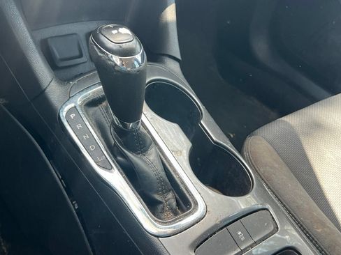 Used 2018 Chevrolet Cruze LT FWD image 21