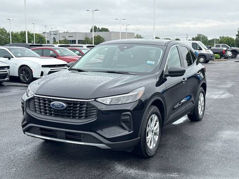 Used 2023 Ford Escape Active AWD/4WD image 7