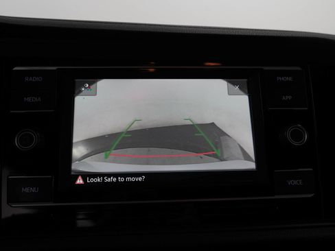 Used 2022 Volkswagen Jetta SE FWD image 27