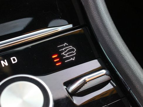 Used 2022 Jeep Grand Cherokee L Summit w/ Luxury Tech Group V image 28