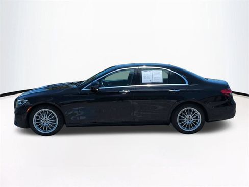 Used 2022 Mercedes-Benz E 350 Sedan image 8