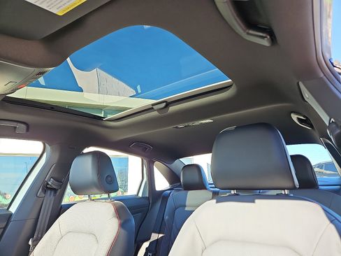 New 2026 Volkswagen Jetta GLI Autobahn image 12