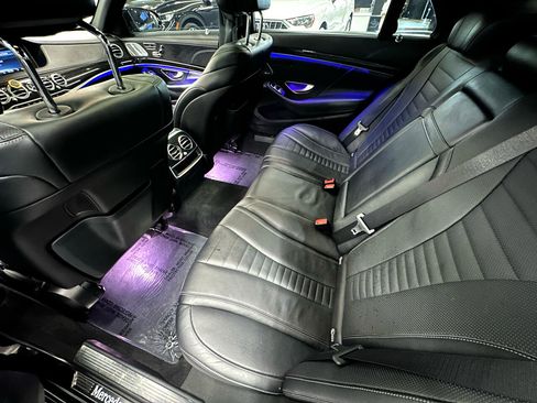 Used 2019 Mercedes-Benz S 560 Sedan image 22