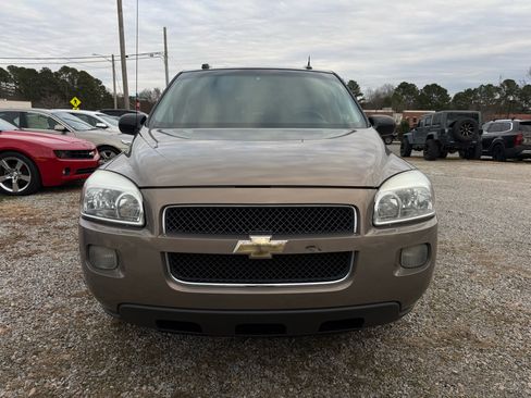 Used 2006 Chevrolet Uplander LT w/ Storage And Organizer Package image 2