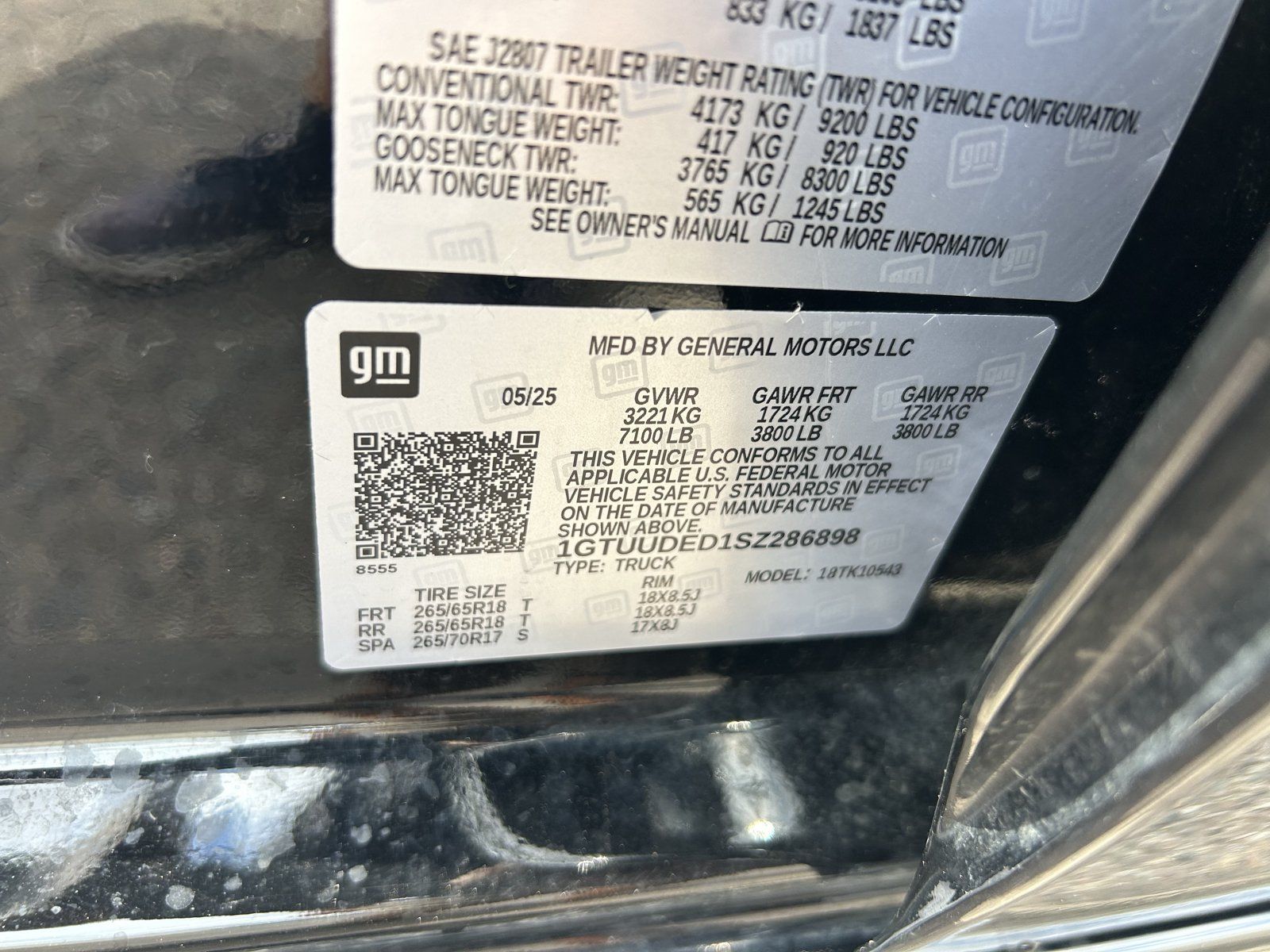 Used 2025 GMC Sierra 1500 SLT AWD/4WD image 22