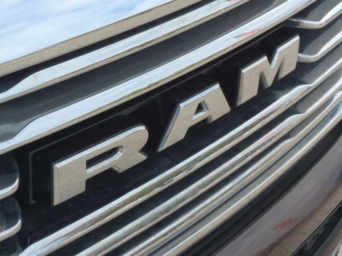 Used 2019 RAM 1500 Limited image 31