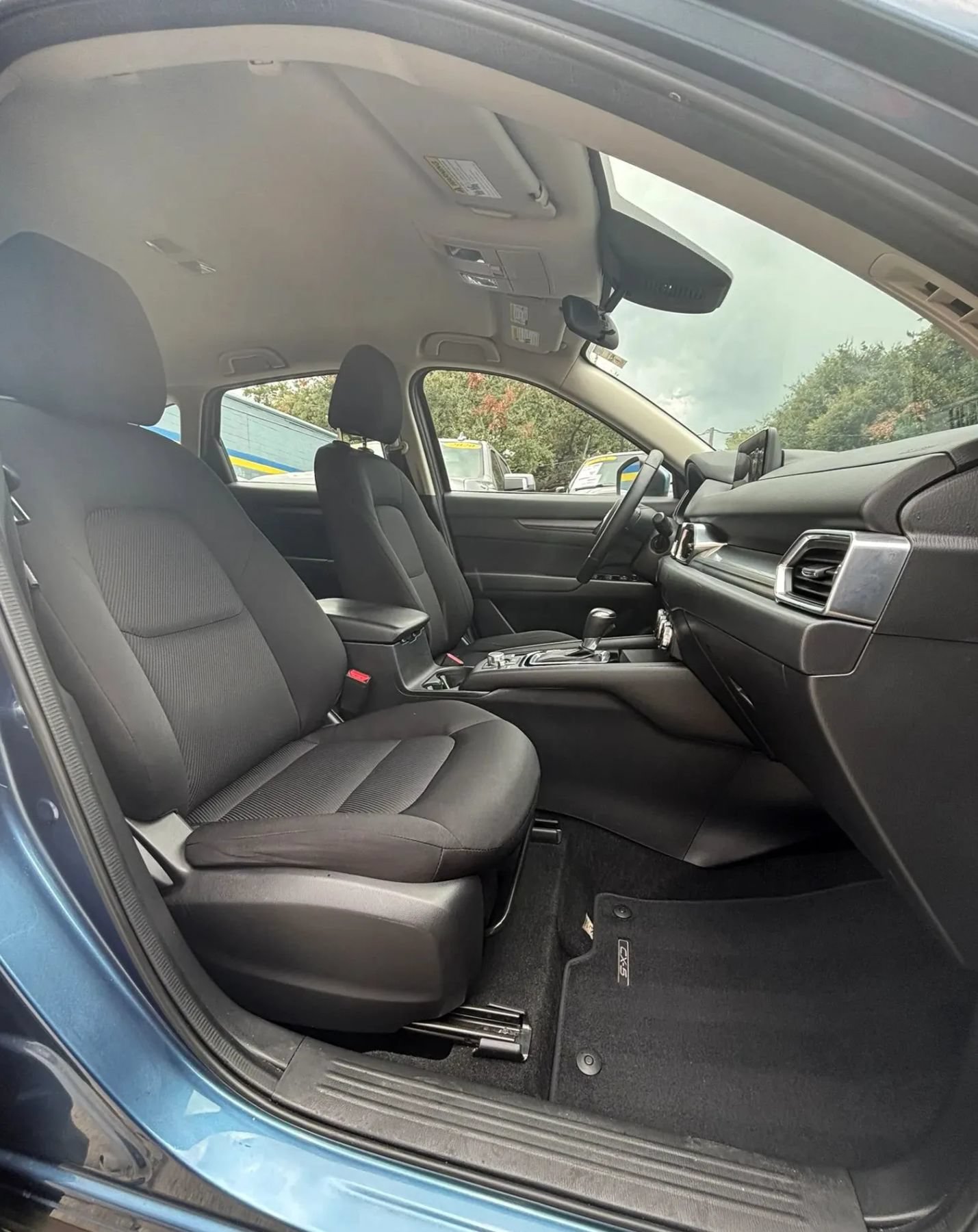 Used 2018 MAZDA CX-5 Sport FWD image 16