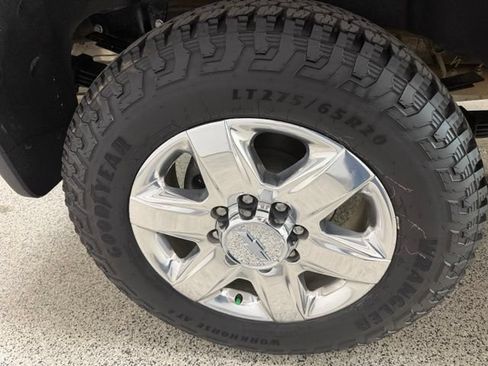 Used 2020 Chevrolet Silverado 3500 LTZ w/ LTZ Premium Package AWD/4WD image 11
