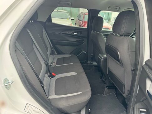 Used 2023 Chevrolet TrailBlazer LT w/ Convenience Package image 22